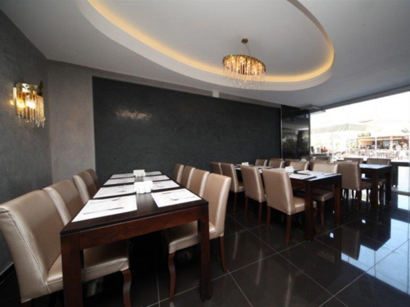 Club Viva Hotel 말마리스 외부 사진